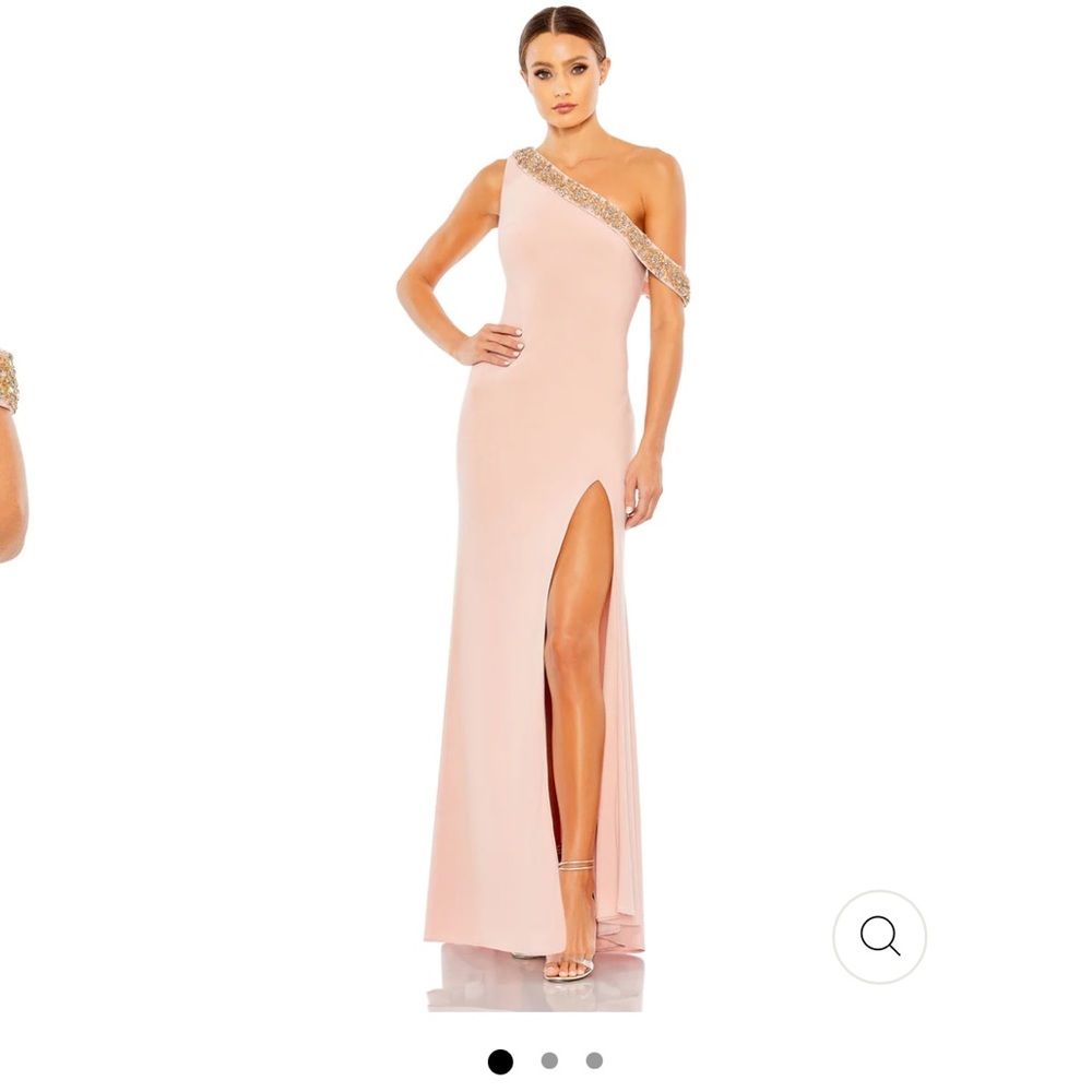 MAC DUGGAL Beaded Drop Shoulder Jersey Gown Soft Pink Size 8 NWOT